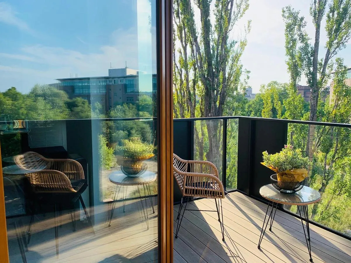 Baltic Riviera Apartments - Garden Sanctuary Retreat Gdansk