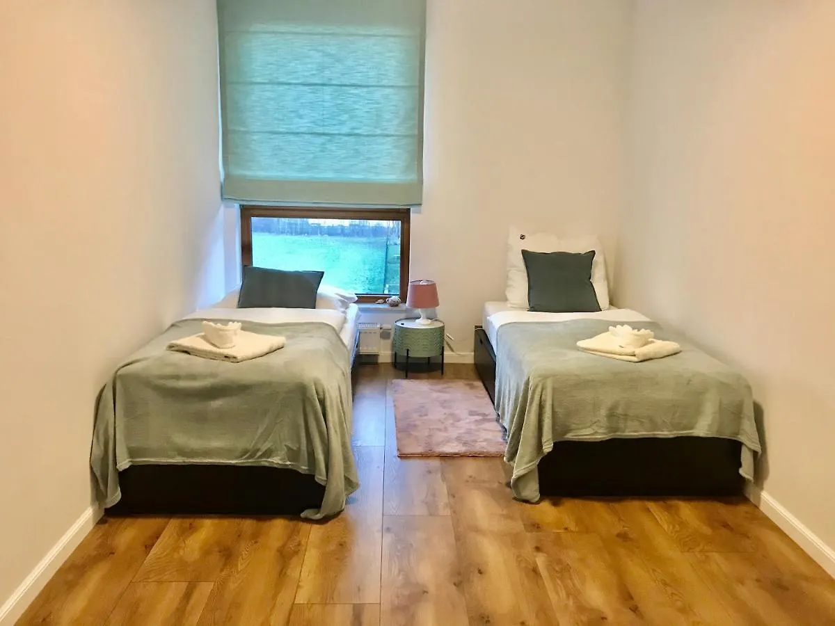 Baltic Riviera Apartments - Garden Sanctuary Retreat Gdansk Poland