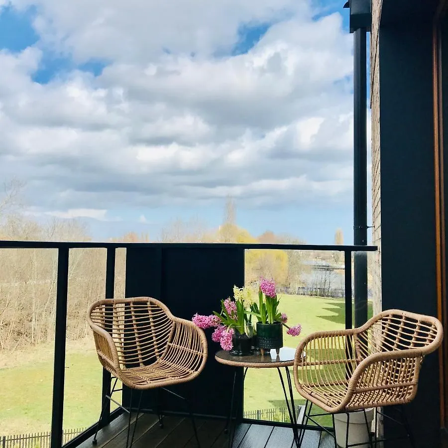 Baltic Riviera Apartments - Garden Sanctuary Retreat Gdansk
